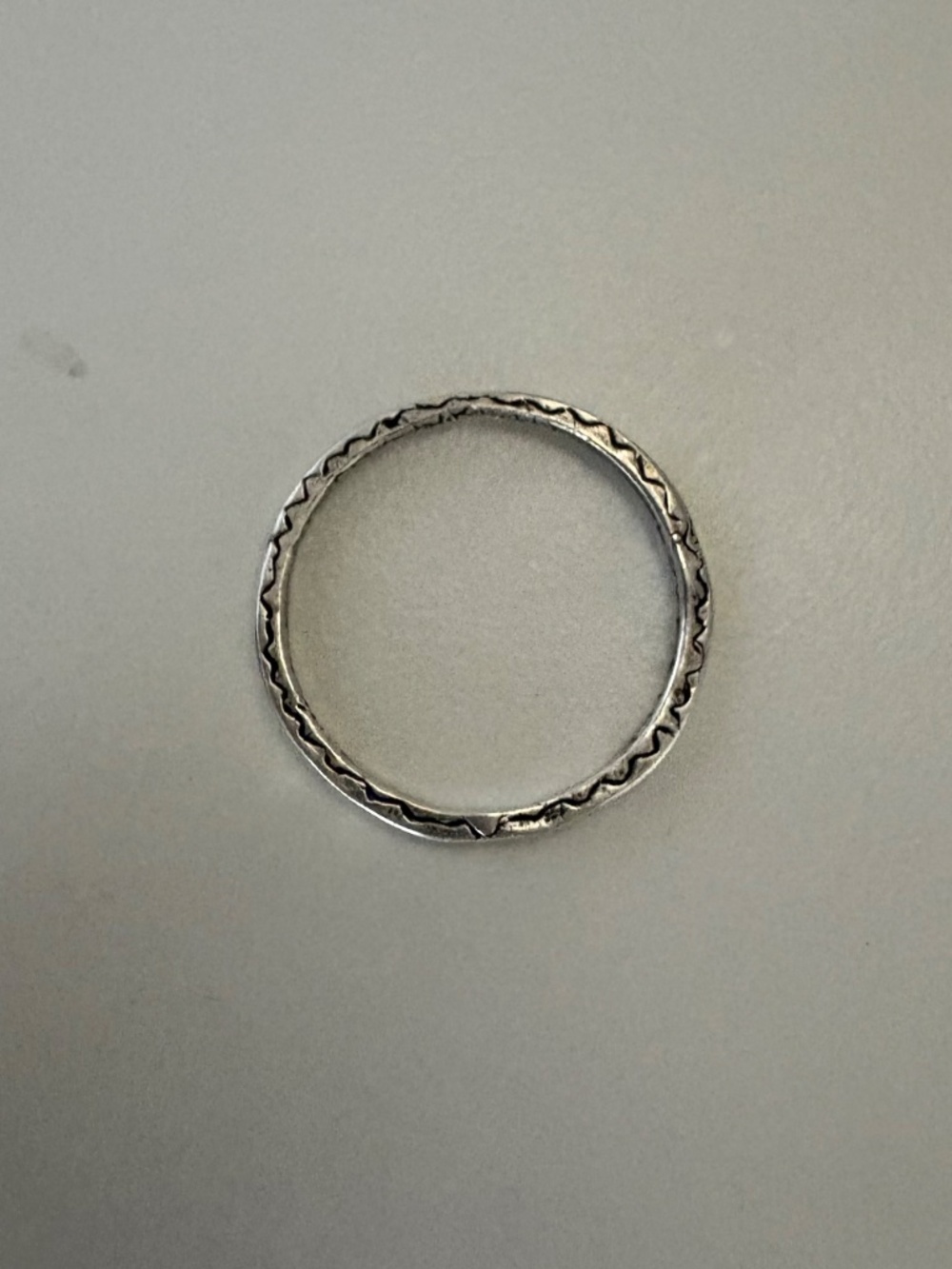 JES MAHARRY STERLING SILVER VITALITY RING SIZE 8. - Picture 4 of 6